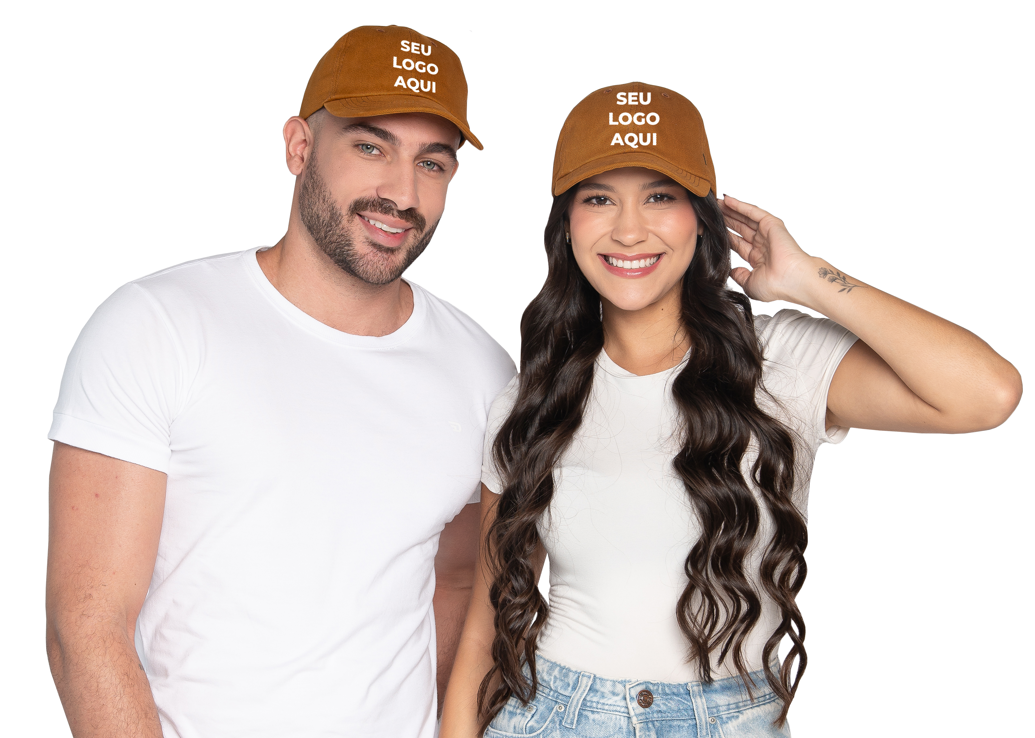 Modelos usando bonés personalizados Wishbone